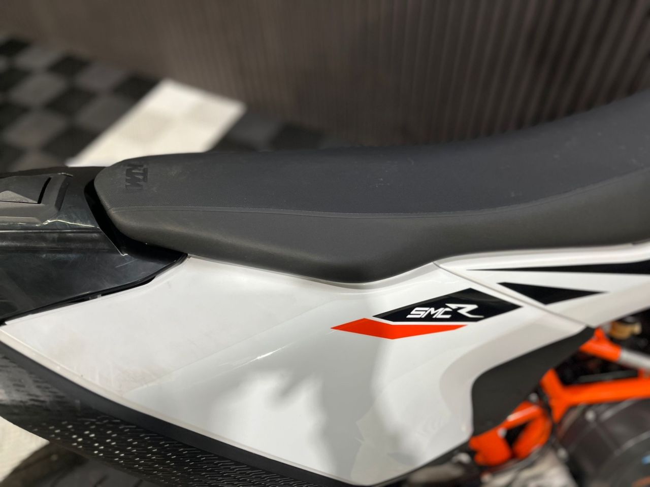 Used KTM 690 SMC R for sale - 78435577: Photo 12
