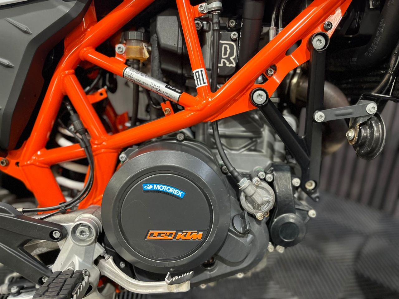 Used KTM 690 SMC R for sale - 78435577: Photo 21