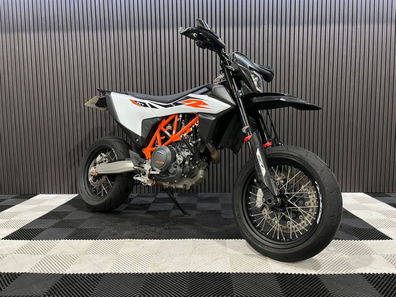 Used KTM 690 SMC R for sale - 78435577: Photo 6
