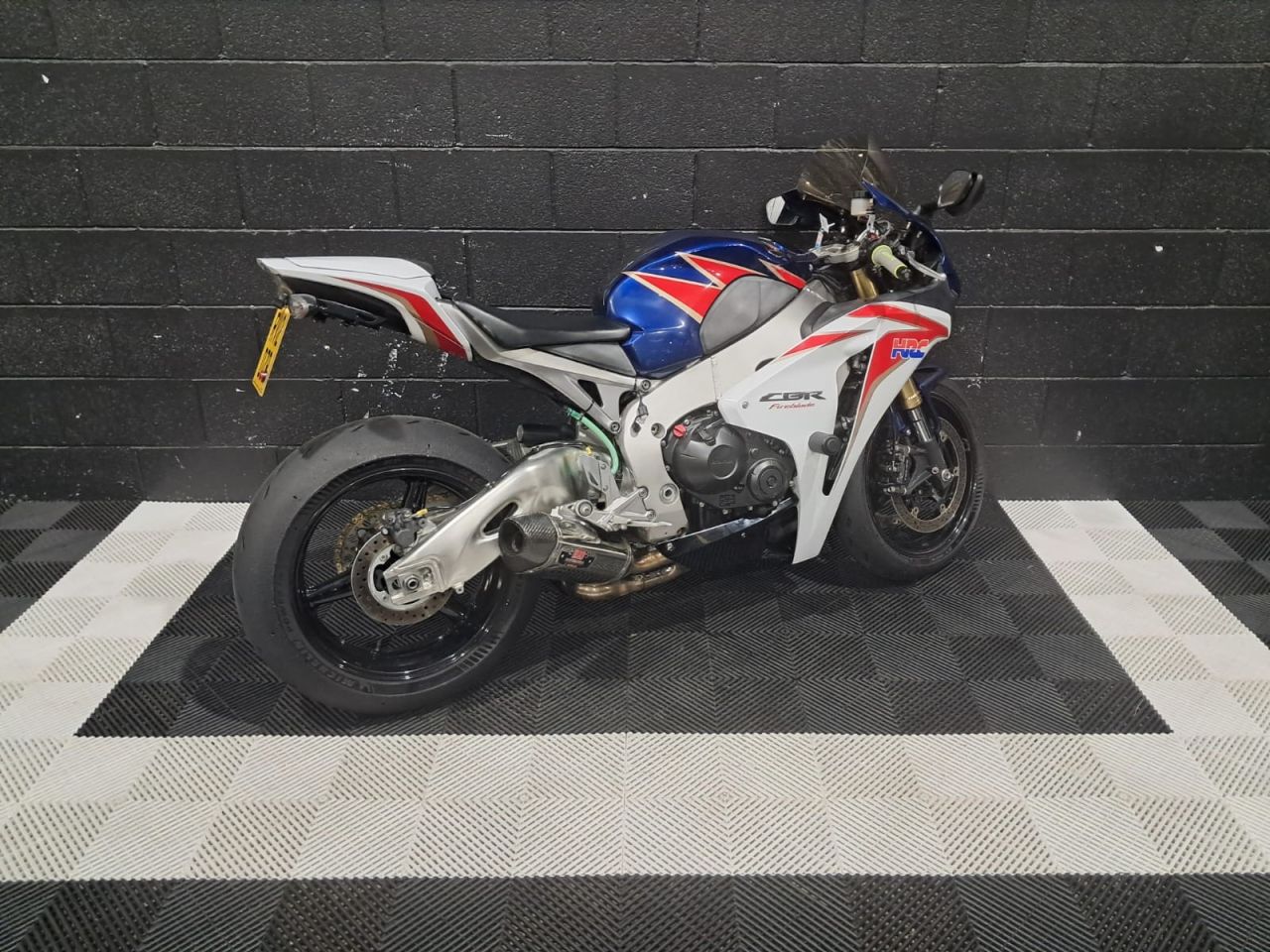 Used Honda CBR1000RR Fireblade for sale - 78435352: Photo 11