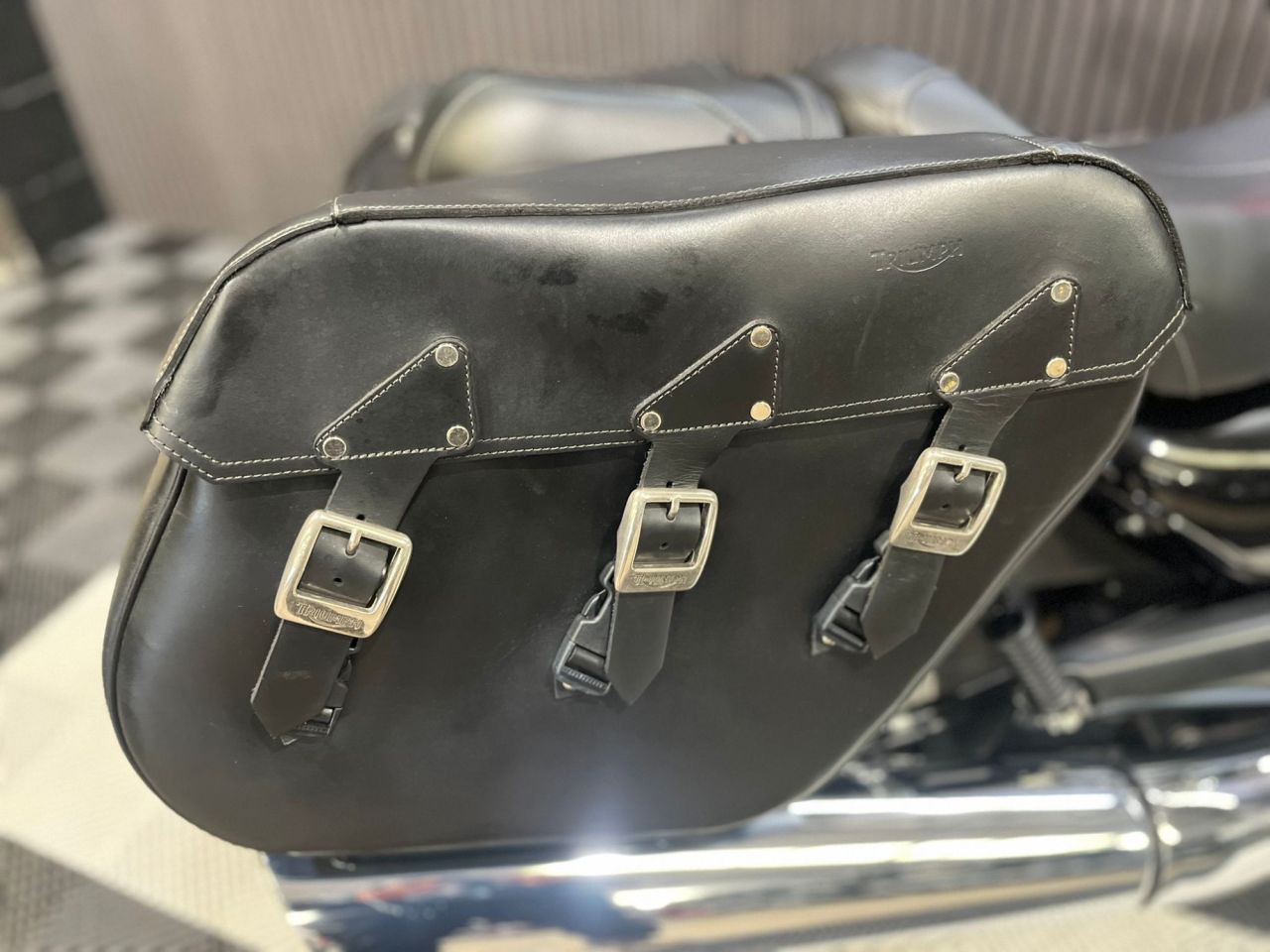Used Triumph Rocket III for sale - 78435814: Photo 12