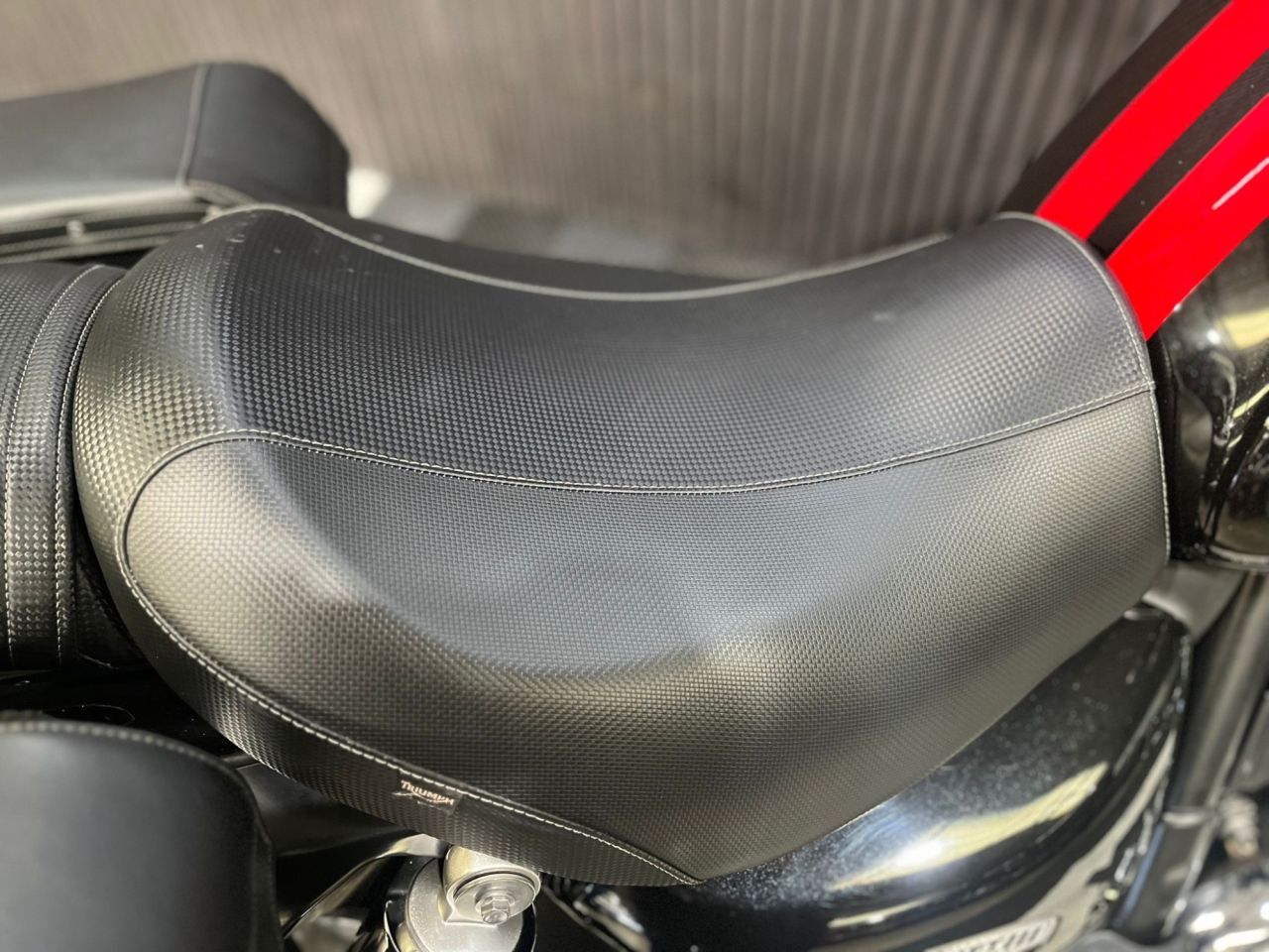 Used Triumph Rocket III for sale - 78435814: Photo 15