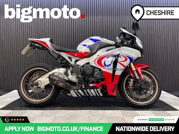 Used Honda CBR1000RR Fireblade undefined for sale - bike-79136857: Photo