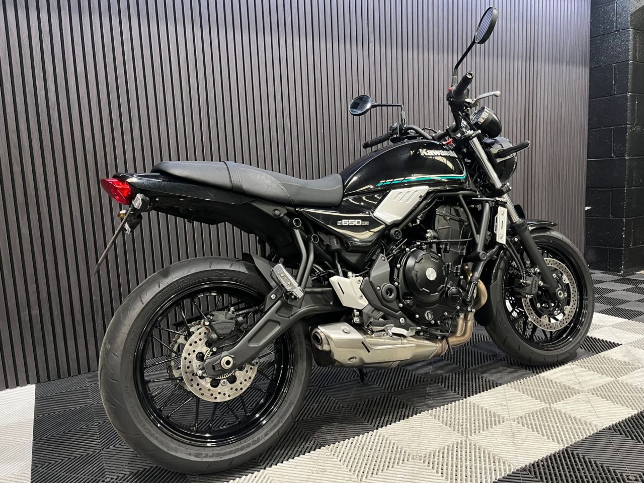 Used Kawasaki Z650RS for sale - 78552396: Photo 4