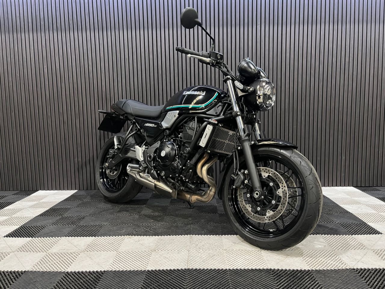 Used Kawasaki Z650RS for sale - 78552396: Photo 6