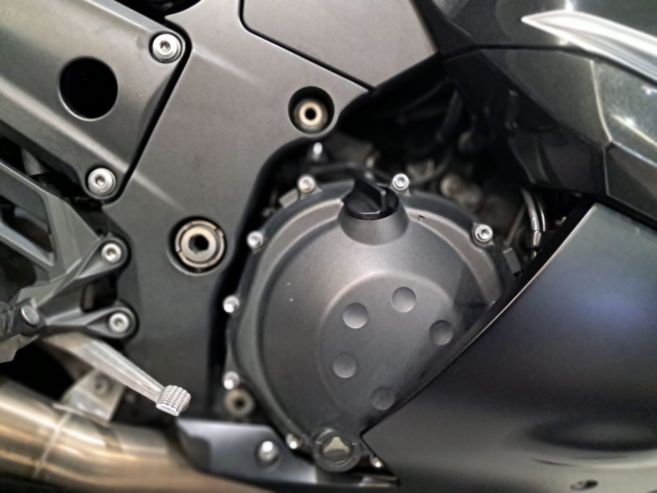 Used Kawasaki ZZR1400 for sale - 78435506: Photo 13