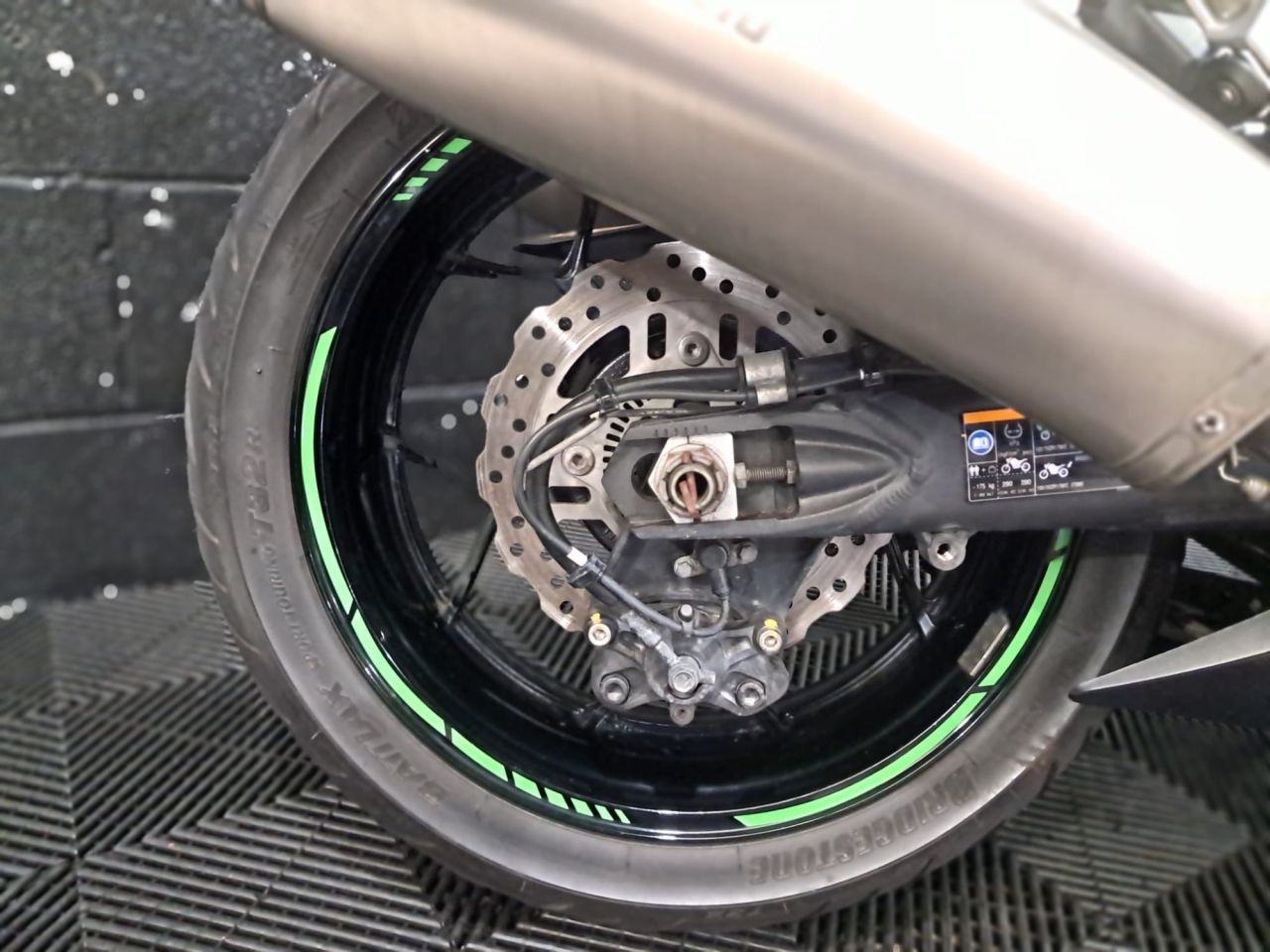 Used Kawasaki ZZR1400 for sale - 78435506: Photo 15