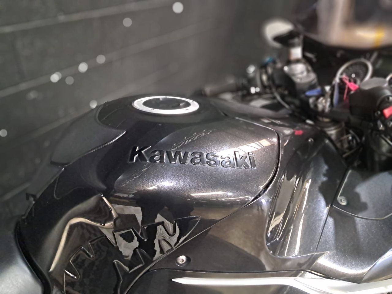 Used Kawasaki ZZR1400 for sale - 78435506: Photo 21