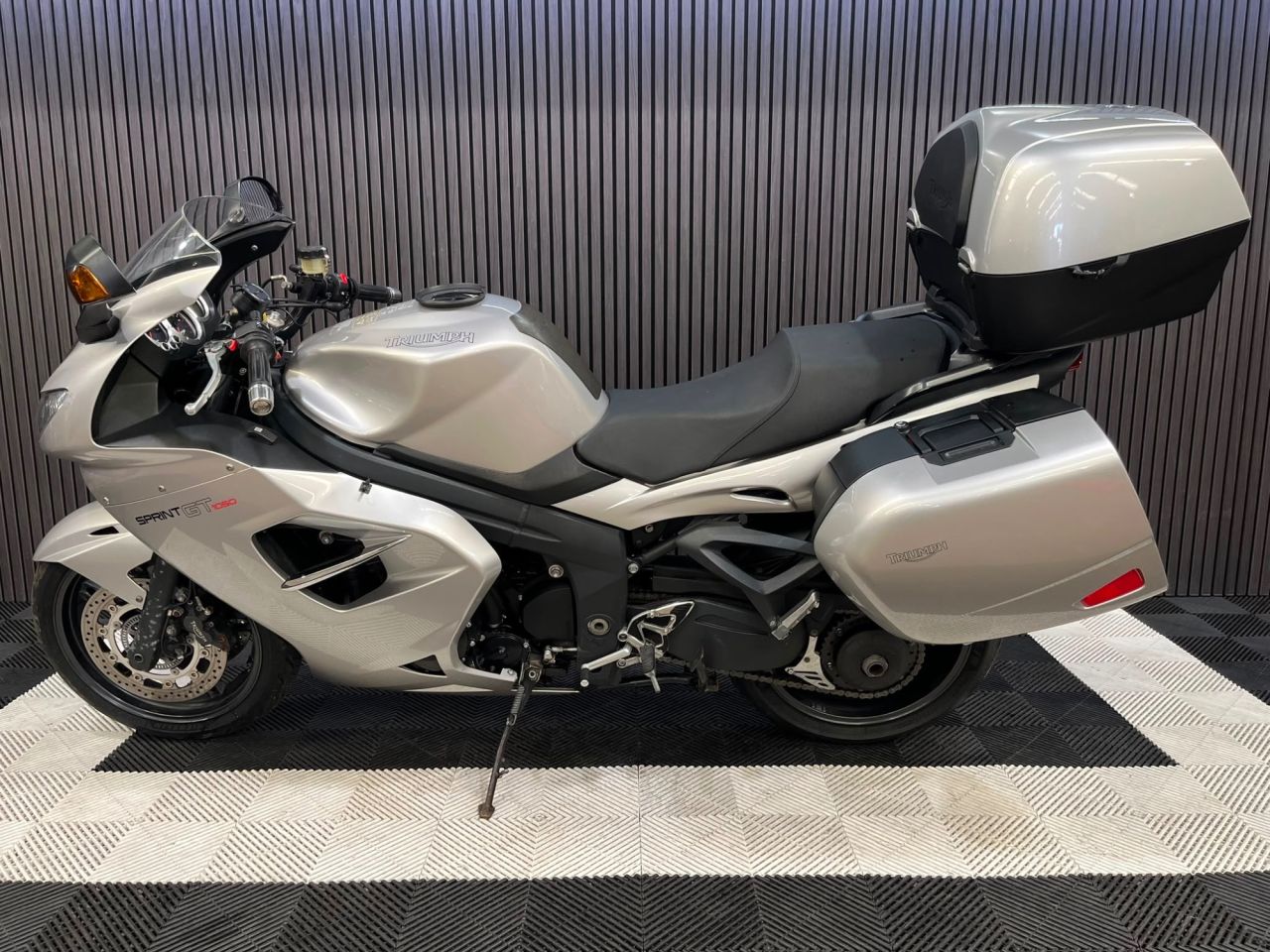 Used Triumph Sprint GT 1050 for sale - 78886169: Photo 9