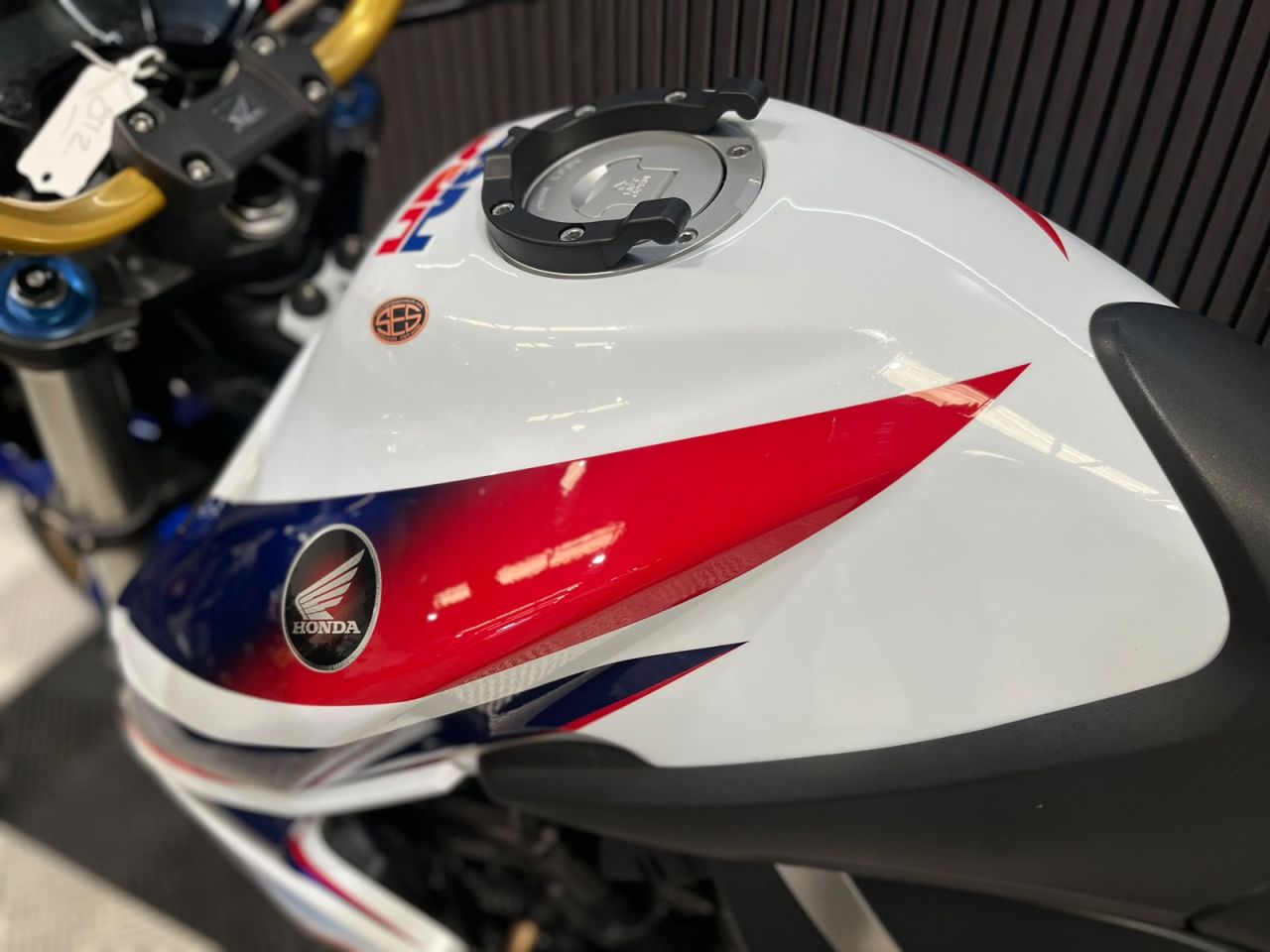 Used Honda CB1000R for sale - 78838728: Photo 25