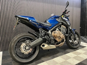 Used Honda CB650F undefined for sale - bike-79194360: Photo