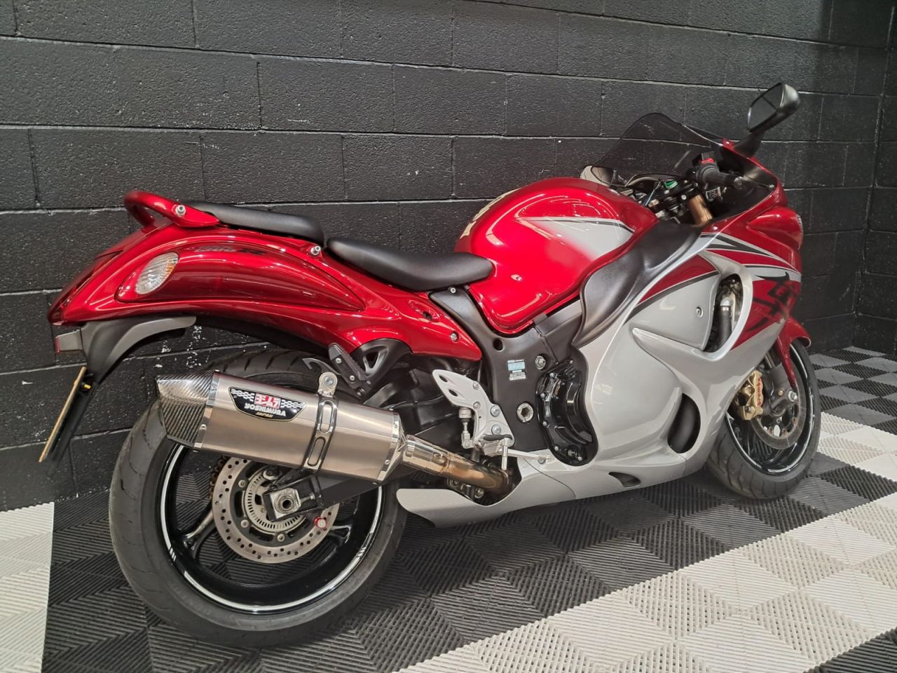 Used Suzuki GSX1300R Hayabusa for sale - 78435208: Photo 4