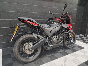 Used Aprilia Tuono 125 undefined for sale - bike-78435046: Photo