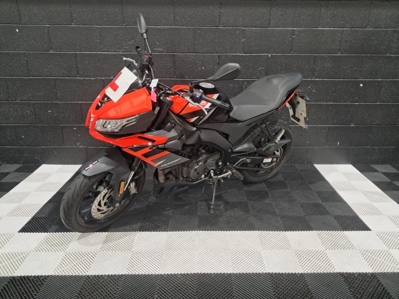 Used Aprilia Tuono 125 for sale - 78435046: Photo 7