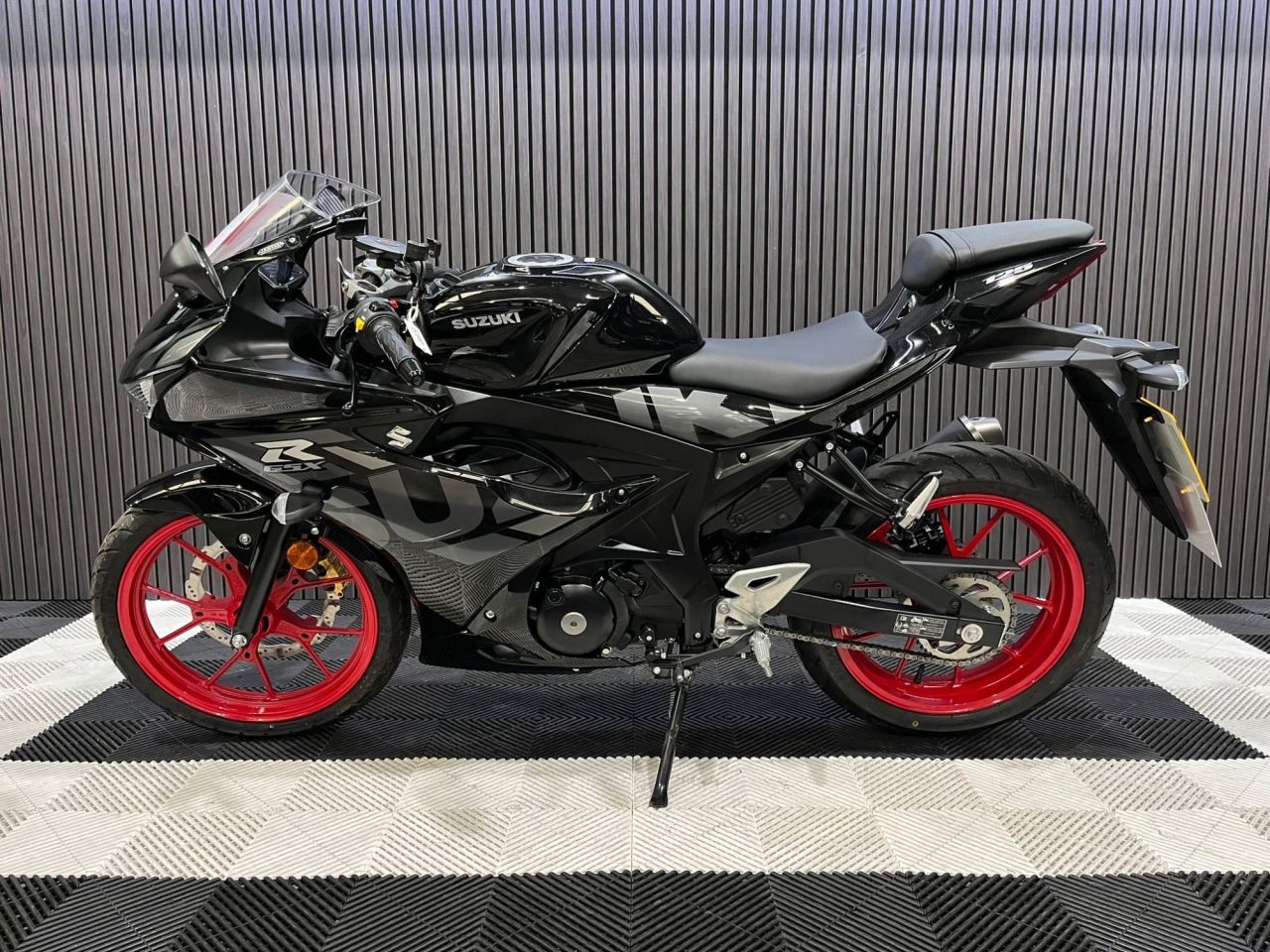 Used Suzuki GSXR125 for sale - 78434649: Photo 9