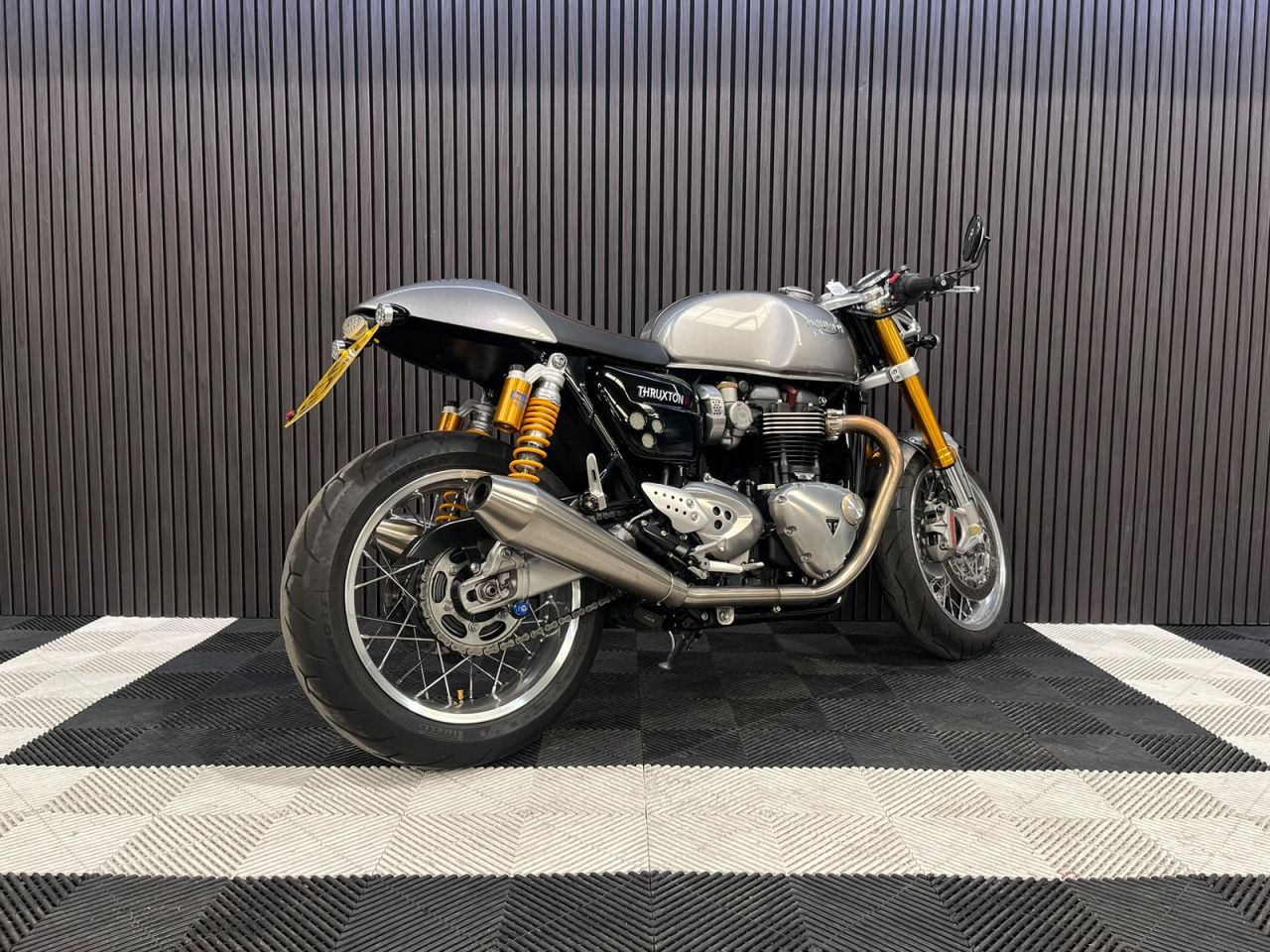 Used Triumph Thruxton 1200 R for sale - 78838727: Photo 11