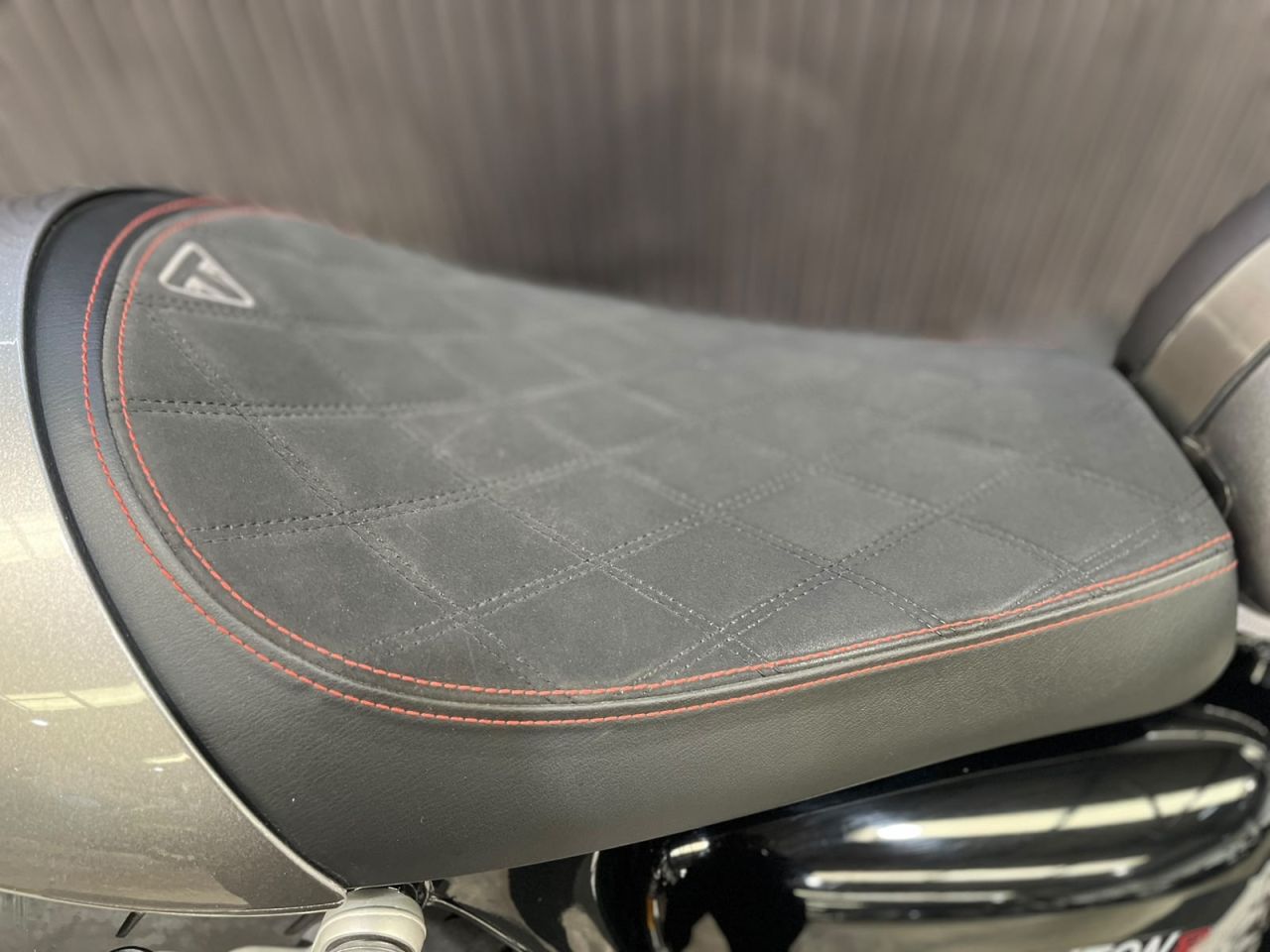 Used Triumph Thruxton 1200 R for sale - 78838727: Photo 16