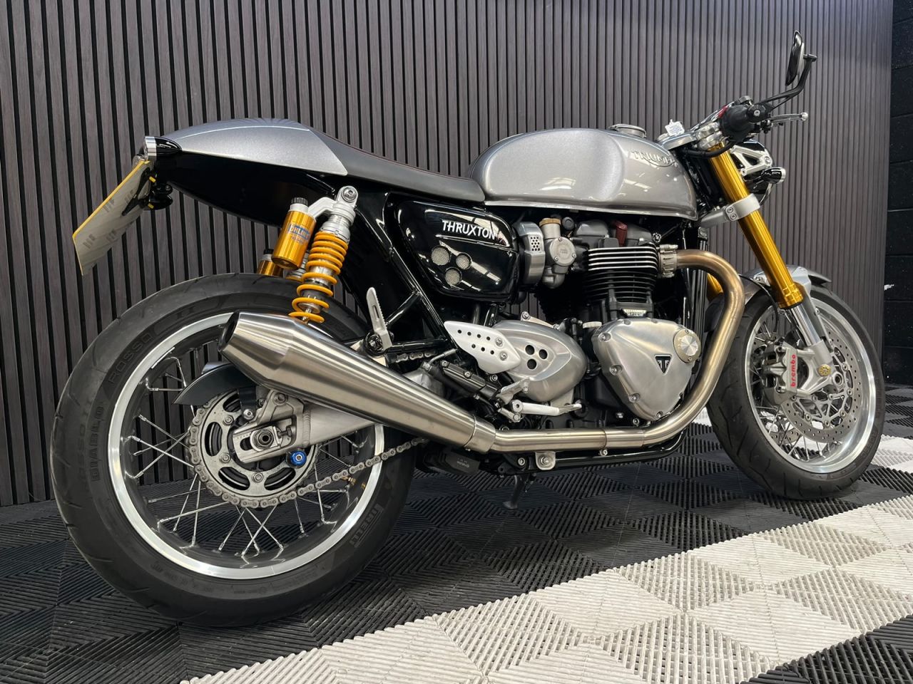 Used Triumph Thruxton 1200 R for sale - 78838727: Photo 4