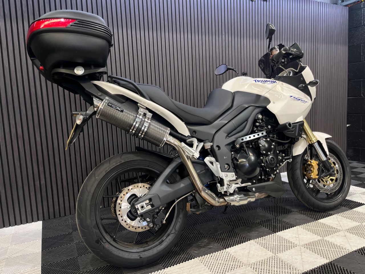 Used Triumph Tiger 1050 for sale - 78435467: Photo 4