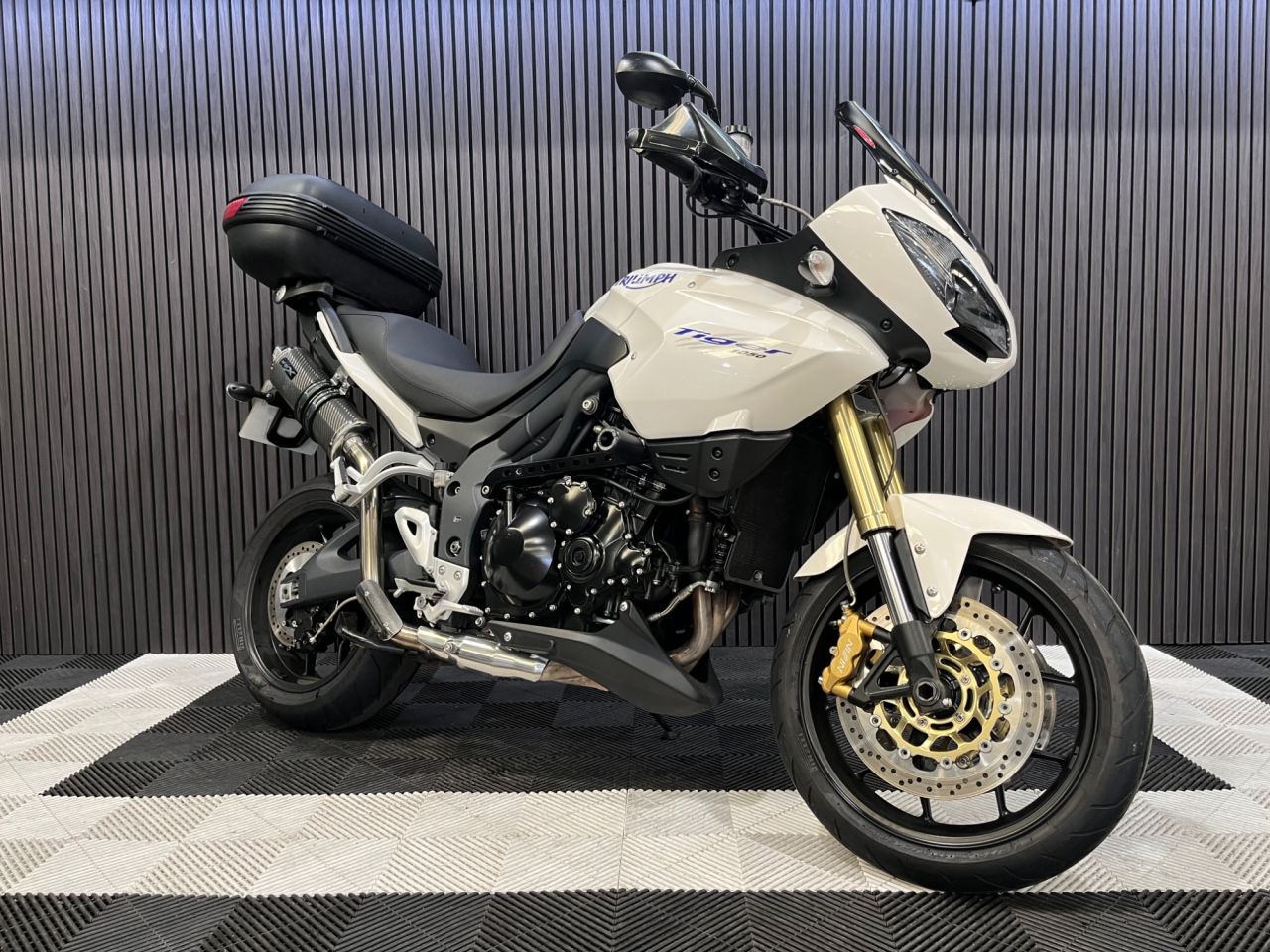 Used Triumph Tiger 1050 for sale - 78435467: Photo 6