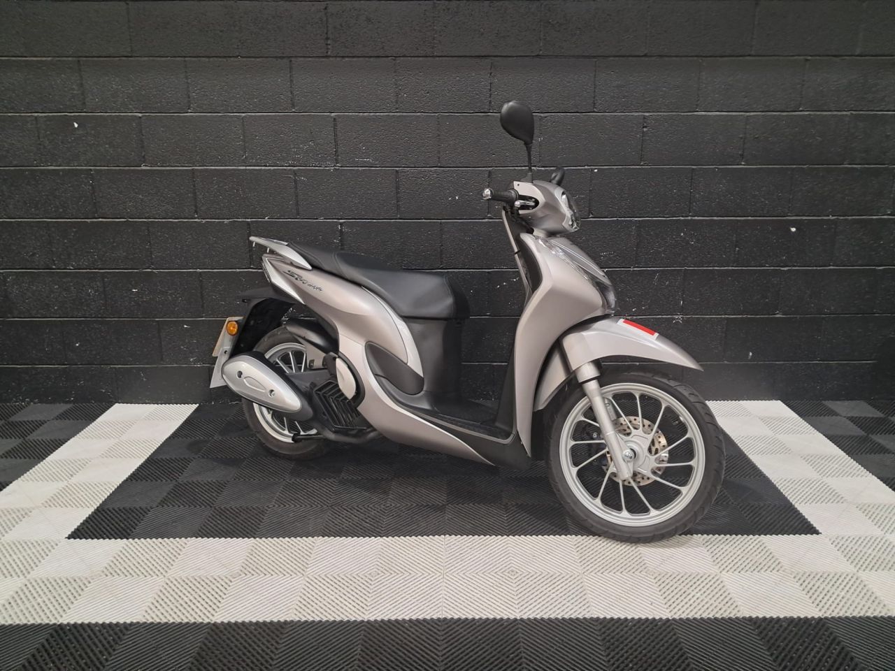 Used Honda SH Mode 125 for sale - 78434374: Photo 6