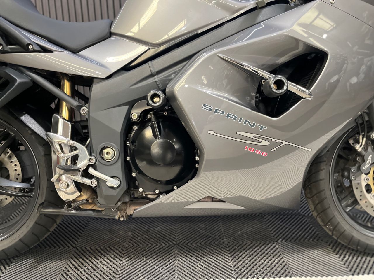 Used Triumph Sprint ST 1050 for sale - 78435173: Photo 12