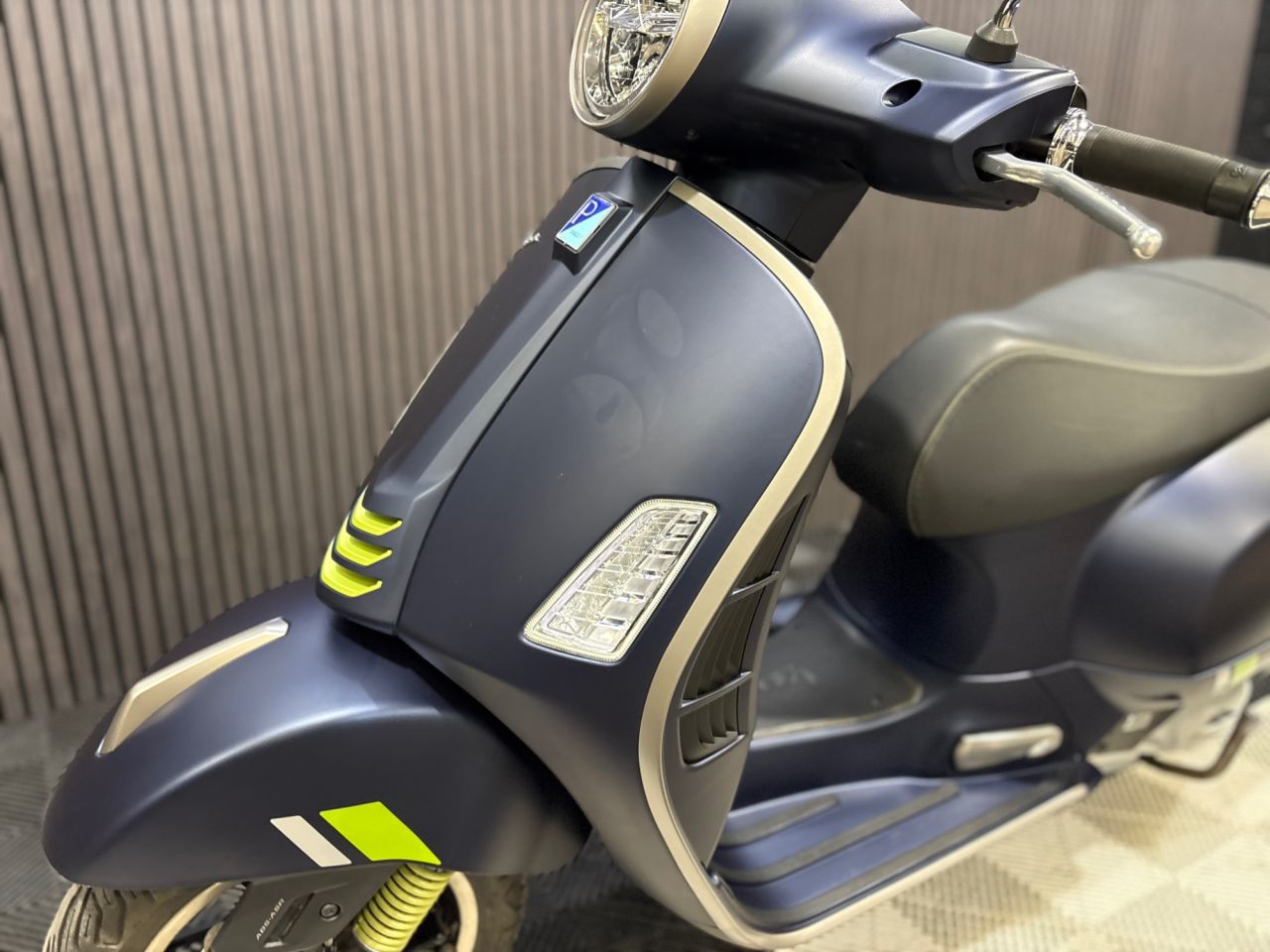 Used Piaggio Vespa GTS for sale - 78435713: Photo 22