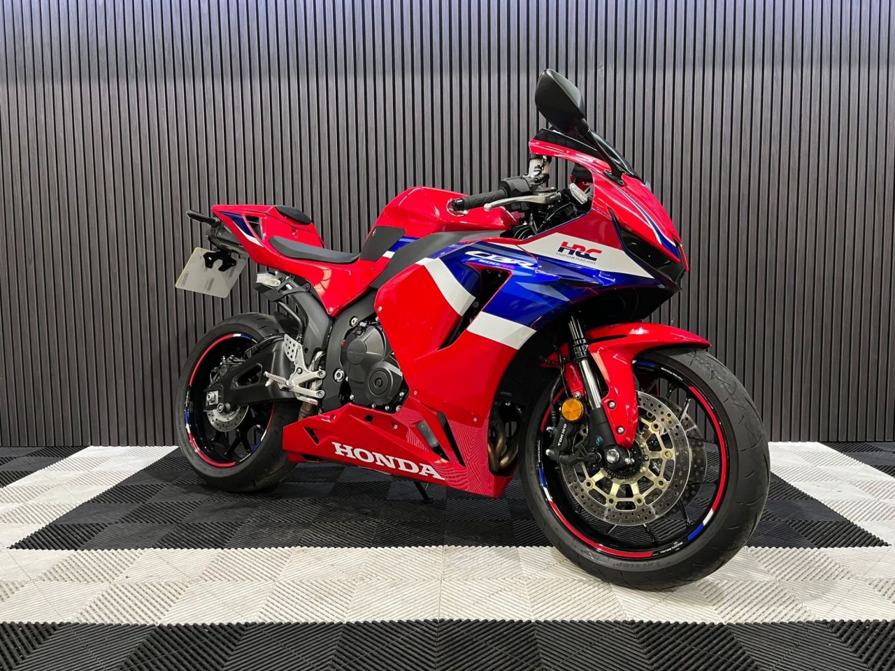 Used Honda CBR600RR for sale - 78435441: Photo 6