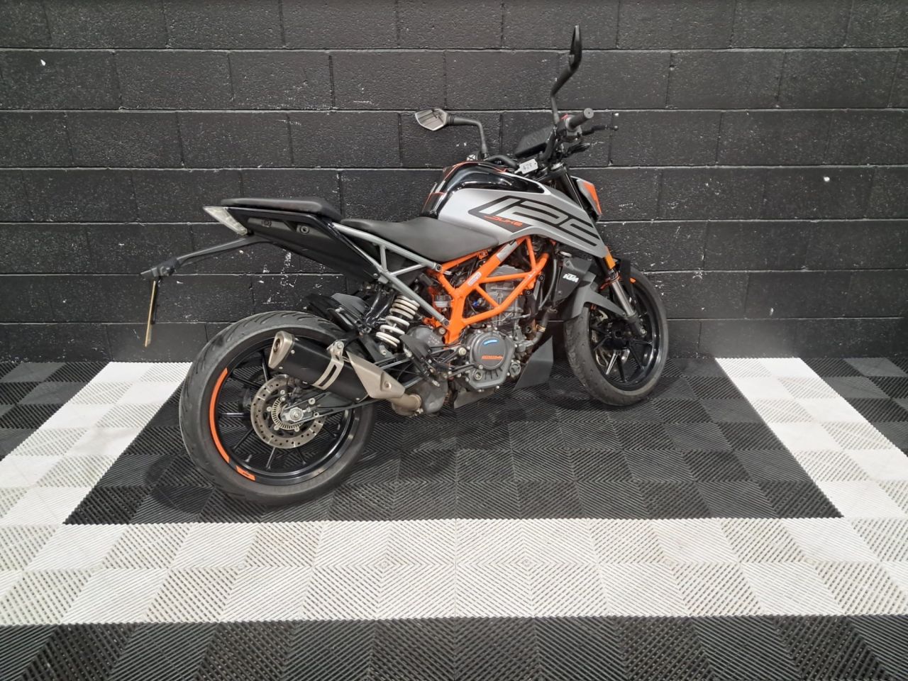 Used KTM 125 Duke for sale - 78435425: Photo 11