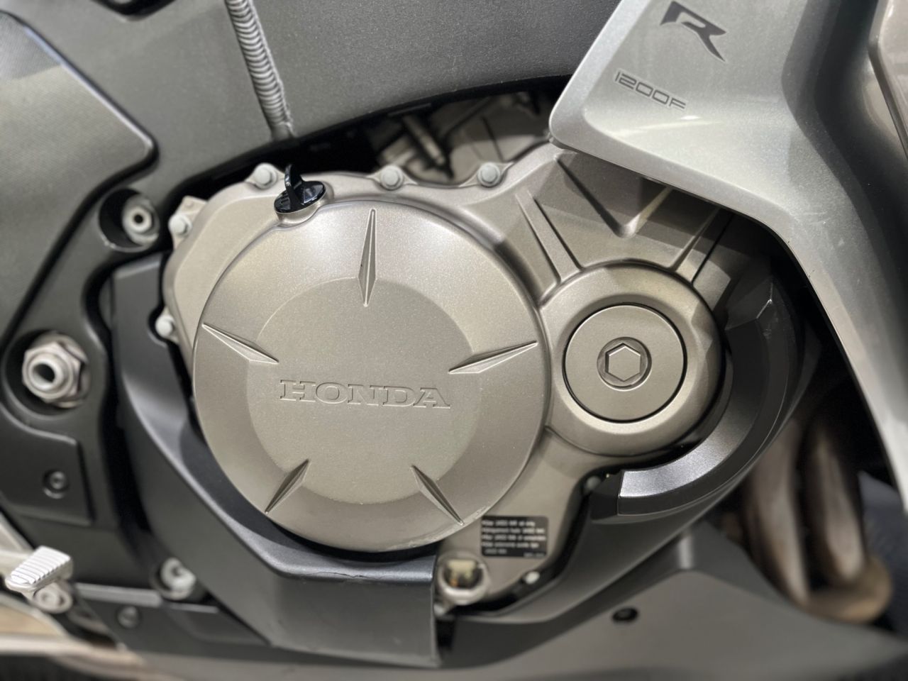 Used Honda VFR1200F for sale - 78640120: Photo 14
