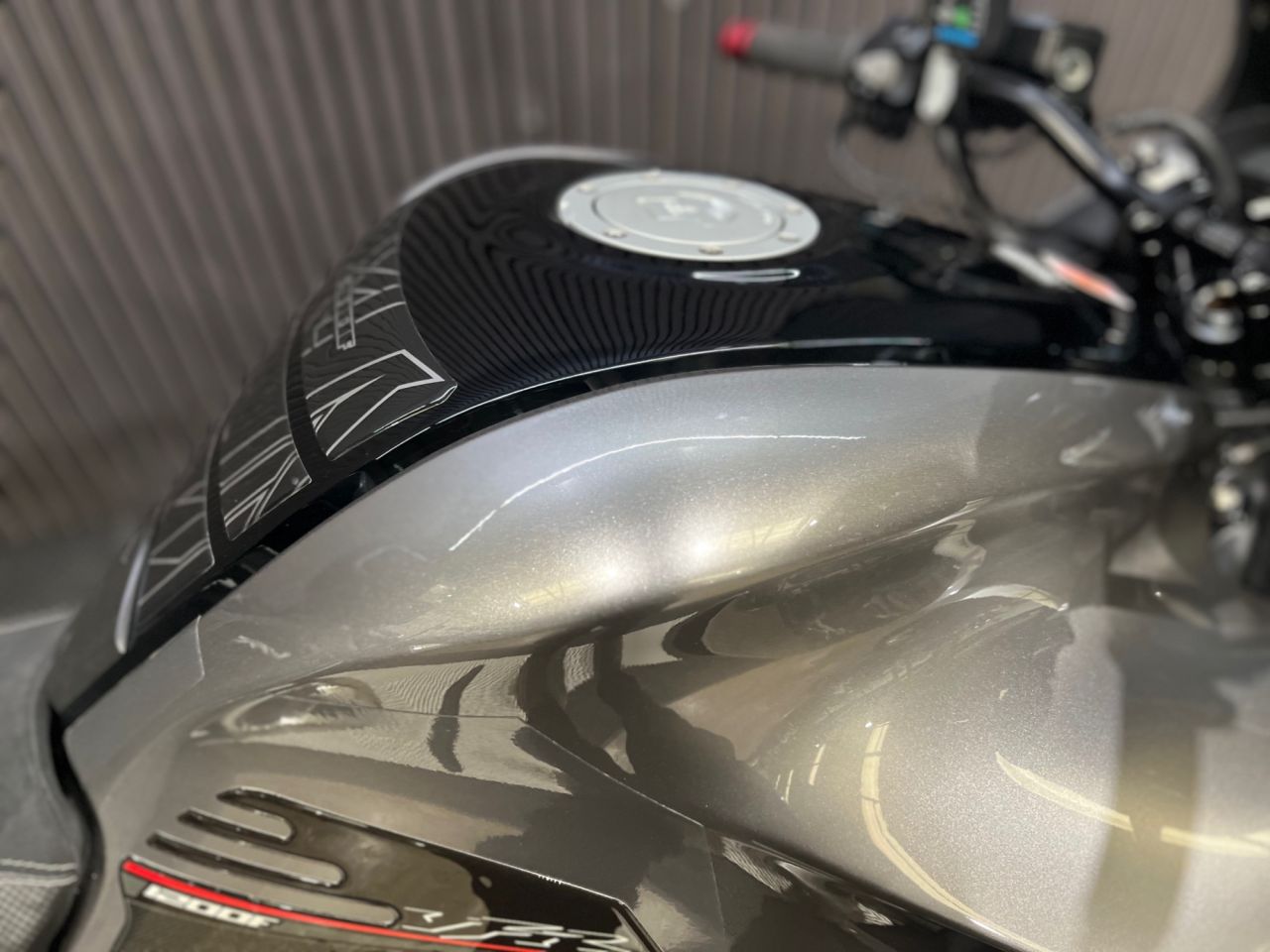 Used Honda VFR1200F for sale - 78640120: Photo 19
