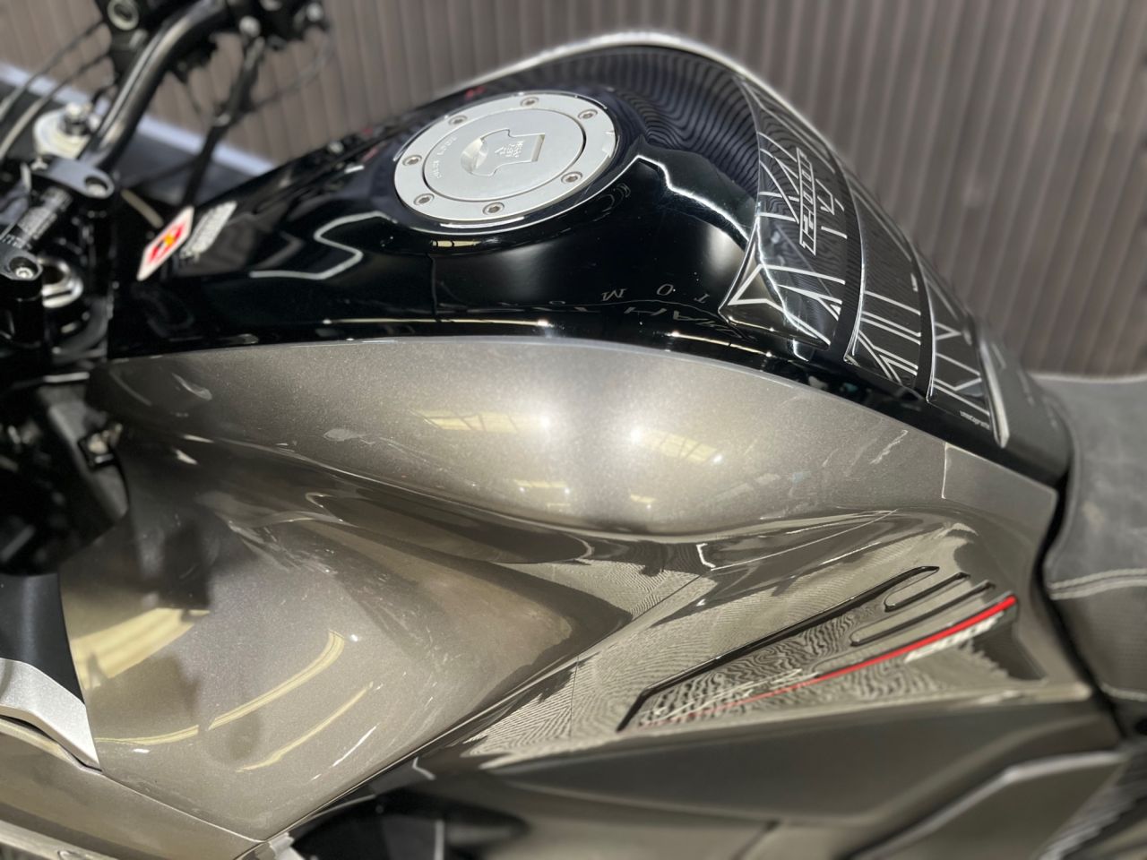 Used Honda VFR1200F for sale - 78640120: Photo 28