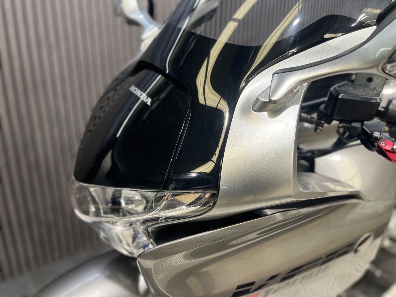 Used Honda VFR1200F for sale - 78640120: Photo 29