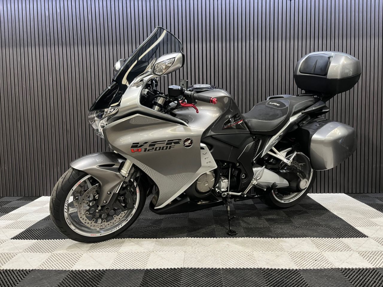 Used Honda VFR1200F for sale - 78640120: Photo 7