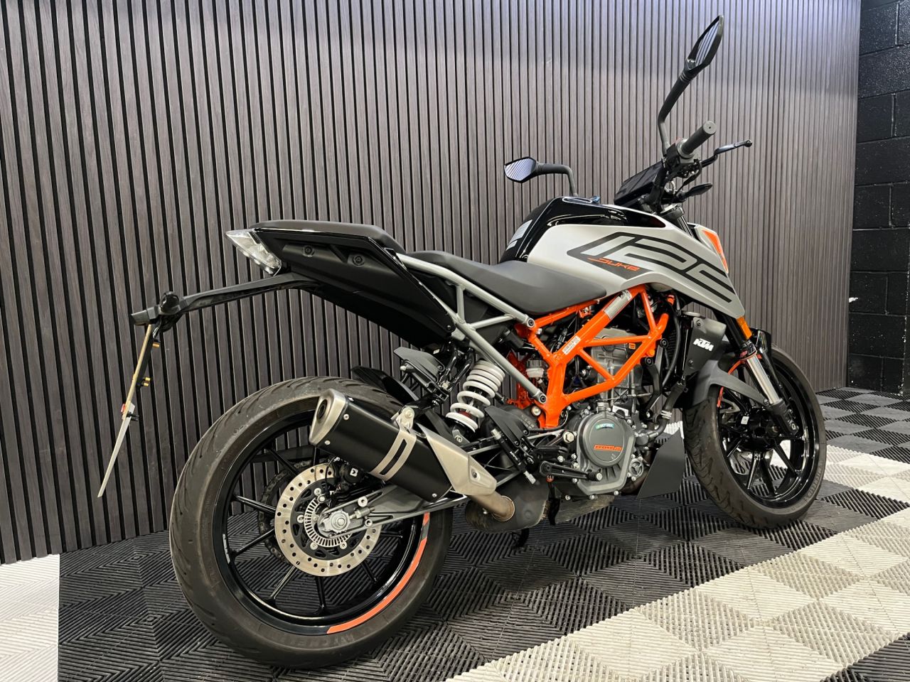 Used KTM 125 Duke for sale - 78434565: Photo 4