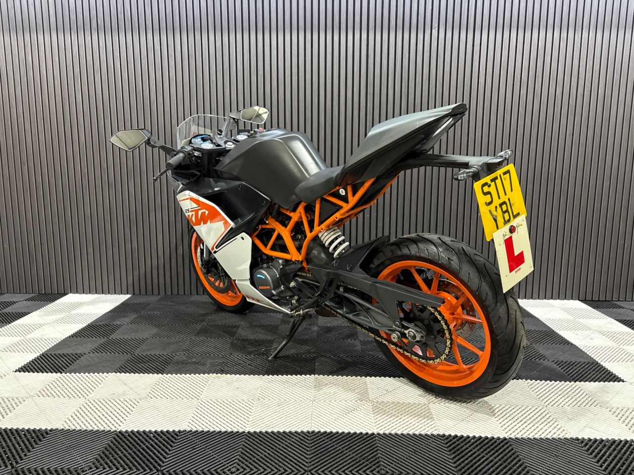 Used KTM RC 125 for sale - 78434436: Photo 10