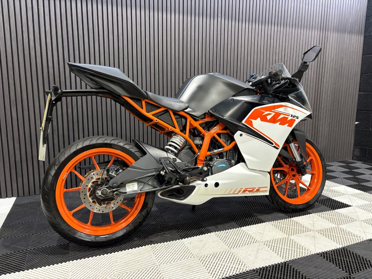 Used KTM RC 125 for sale - 78434436: Photo 4