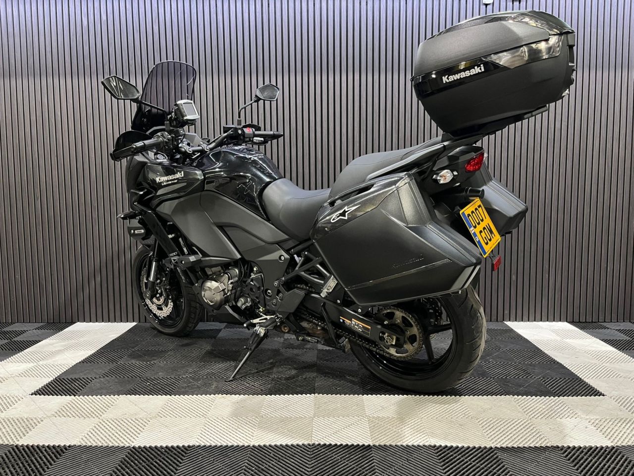 Used Kawasaki Z1000 for sale - 78434531: Photo 10