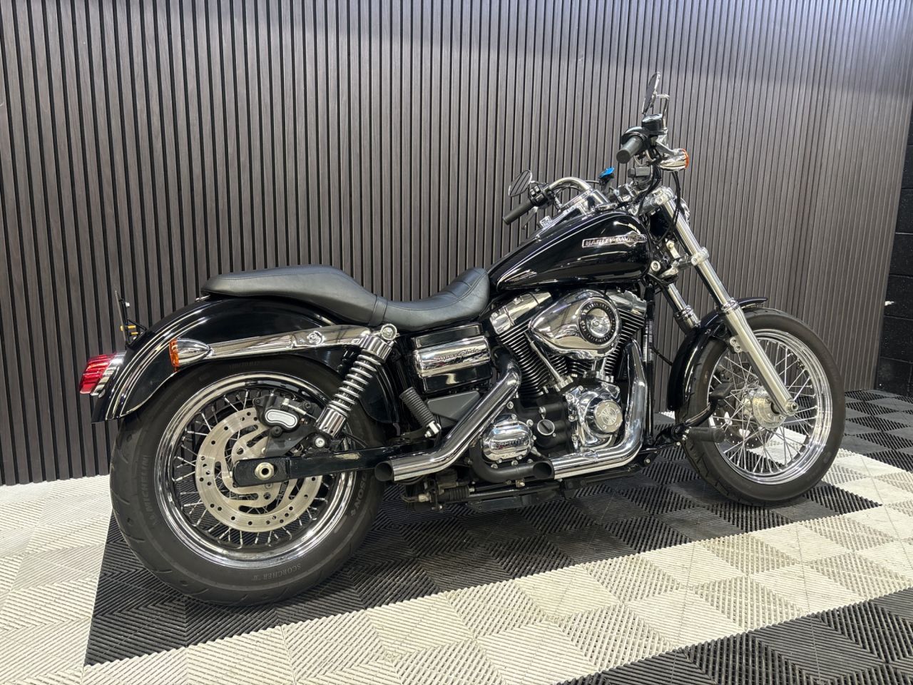 Used Harley-Davidson Dyna for sale - 78434589: Photo 4