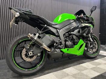 Used Kawasaki ZZR600 undefined for sale - bike-79479764: Photo
