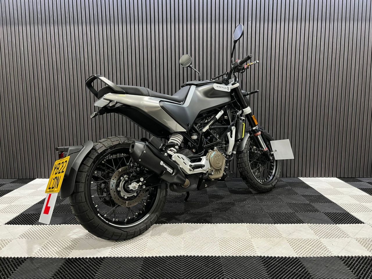 Used Husqvarna Svartpilen 125 for sale - 78435310: Photo 11