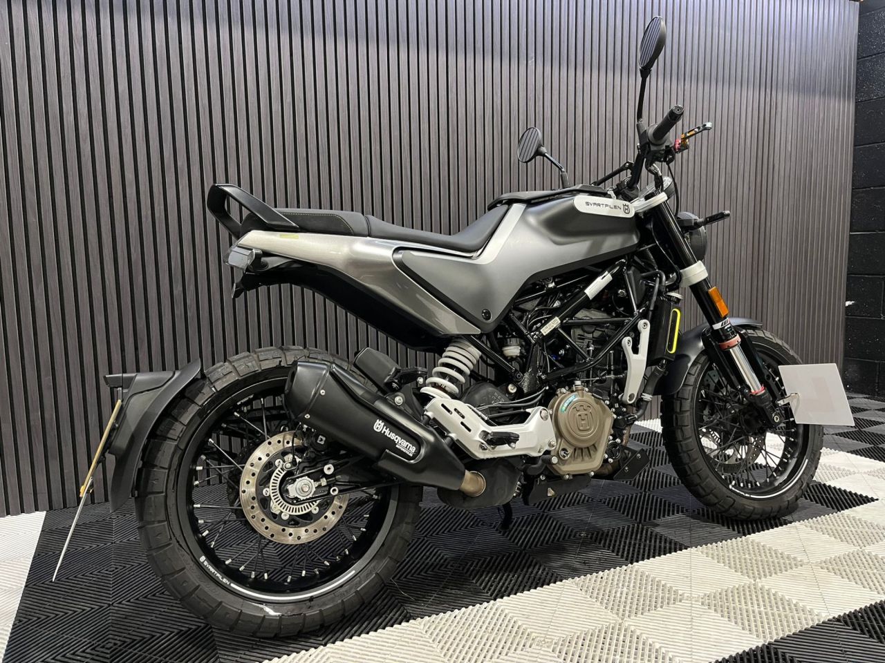 Used Husqvarna Svartpilen 125 for sale - 78435310: Photo 4