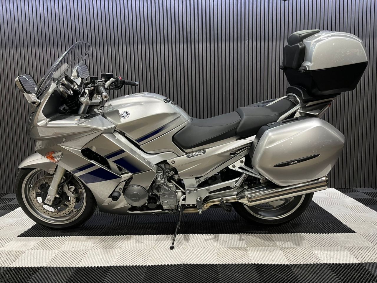Used Yamaha FJR1300 for sale - 78435124: Photo 9