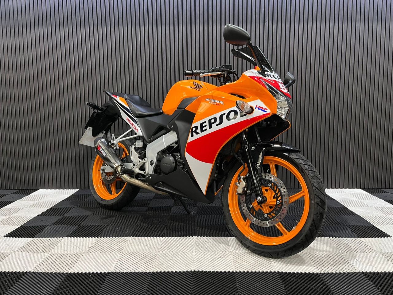 Used Honda CBR125R for sale - 78435414: Photo 6
