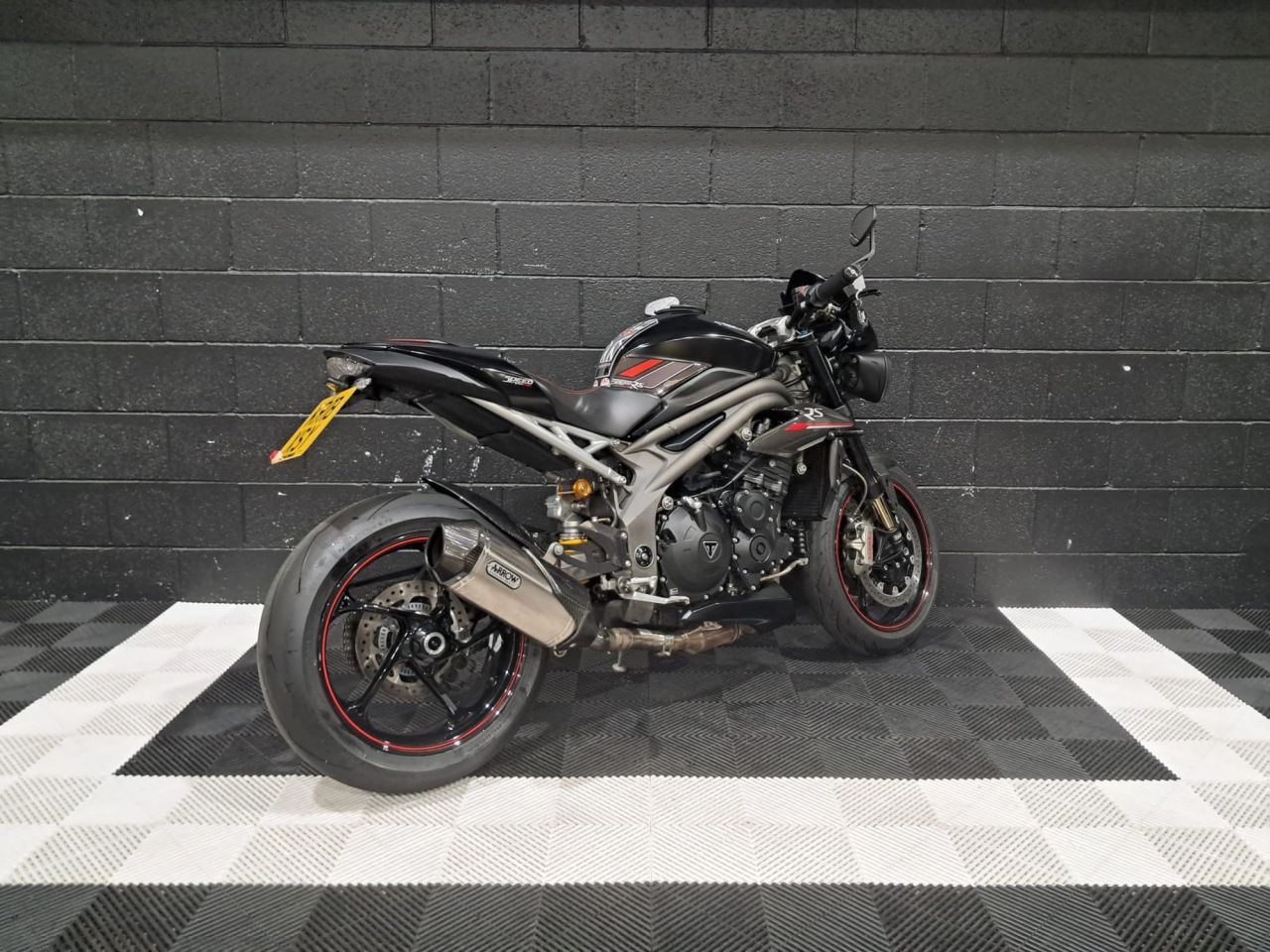 Used Triumph Speed Triple 1050 for sale - 78434378: Photo 11