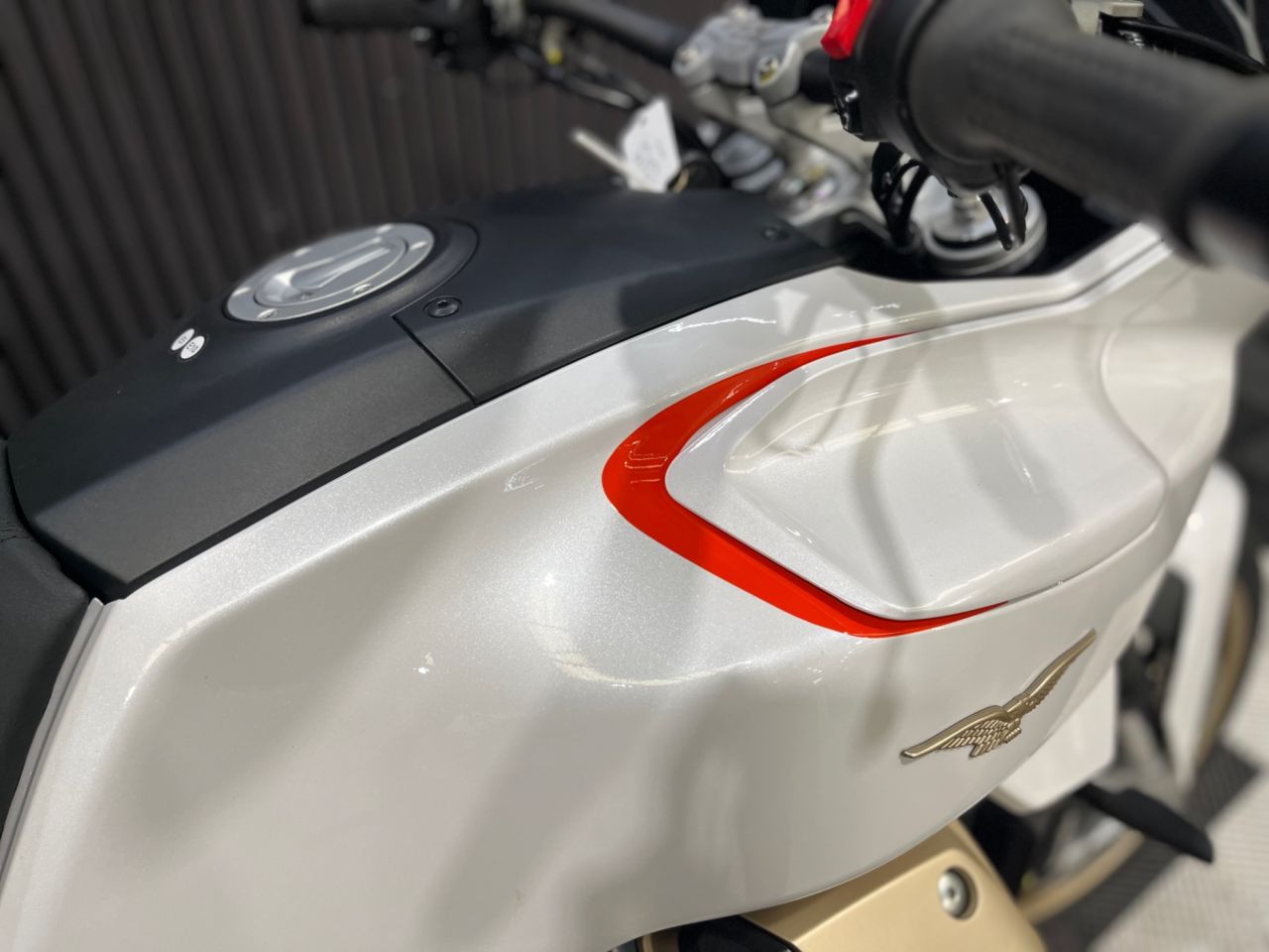 Used Moto Guzzi V100 Mandello for sale - 78640124: Photo 17