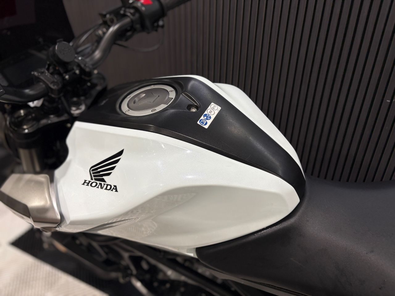 Used Honda CB125R for sale - 78435089: Photo 25