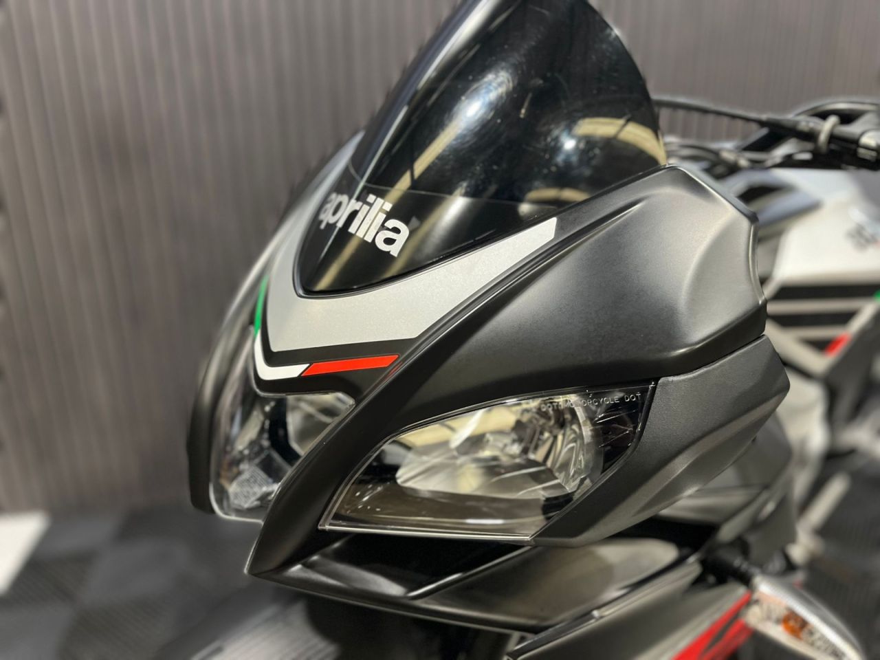 Used Aprilia Tuono 125 for sale - 78435433: Photo 14