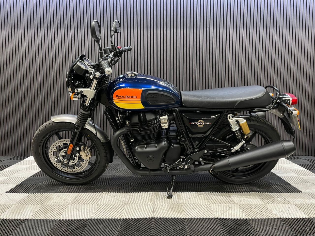 Used Royal Enfield Interceptor 650 for sale - 78552419: Photo 9