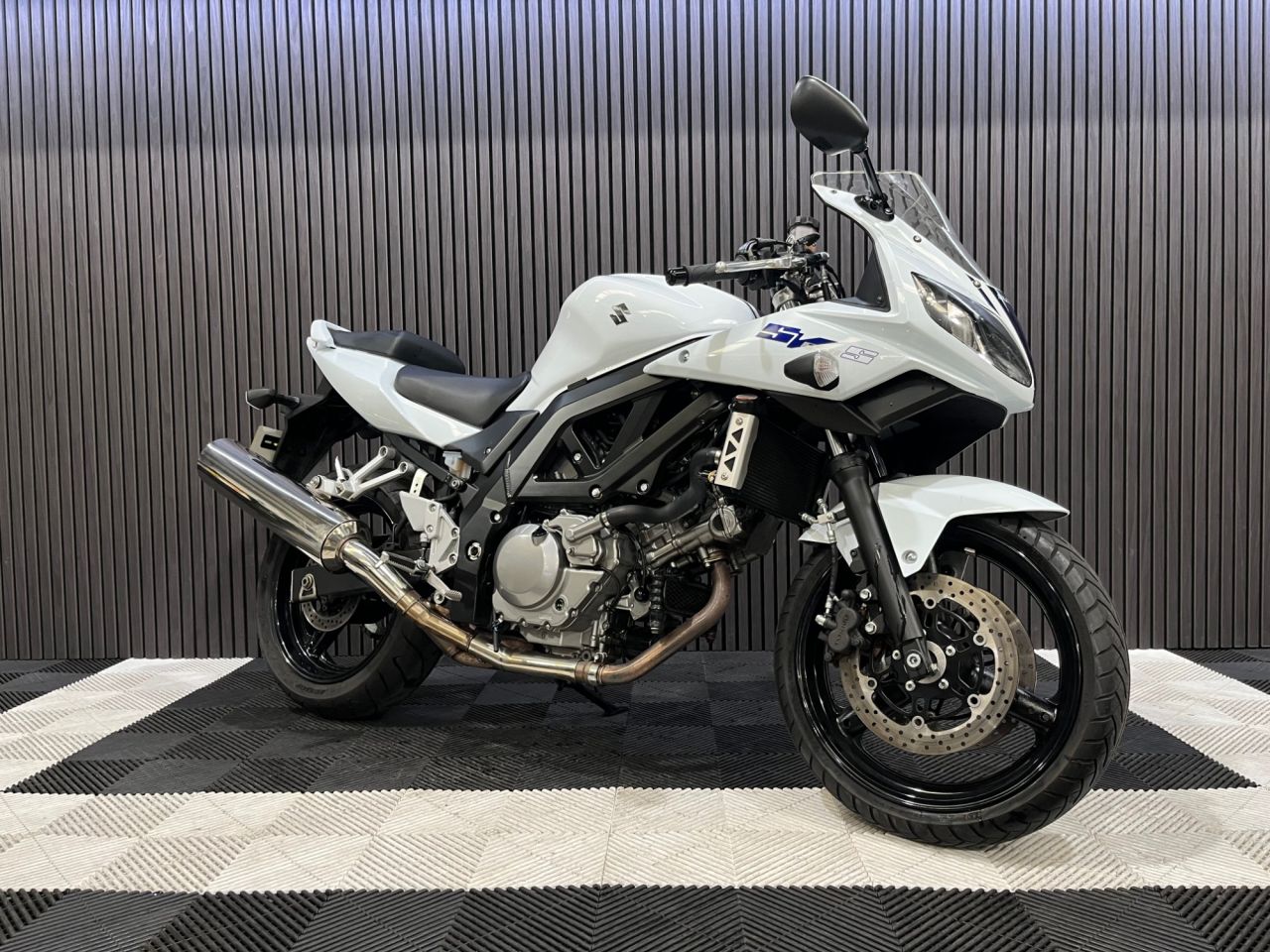 Used Suzuki SV650S for sale - 78434580: Photo 6